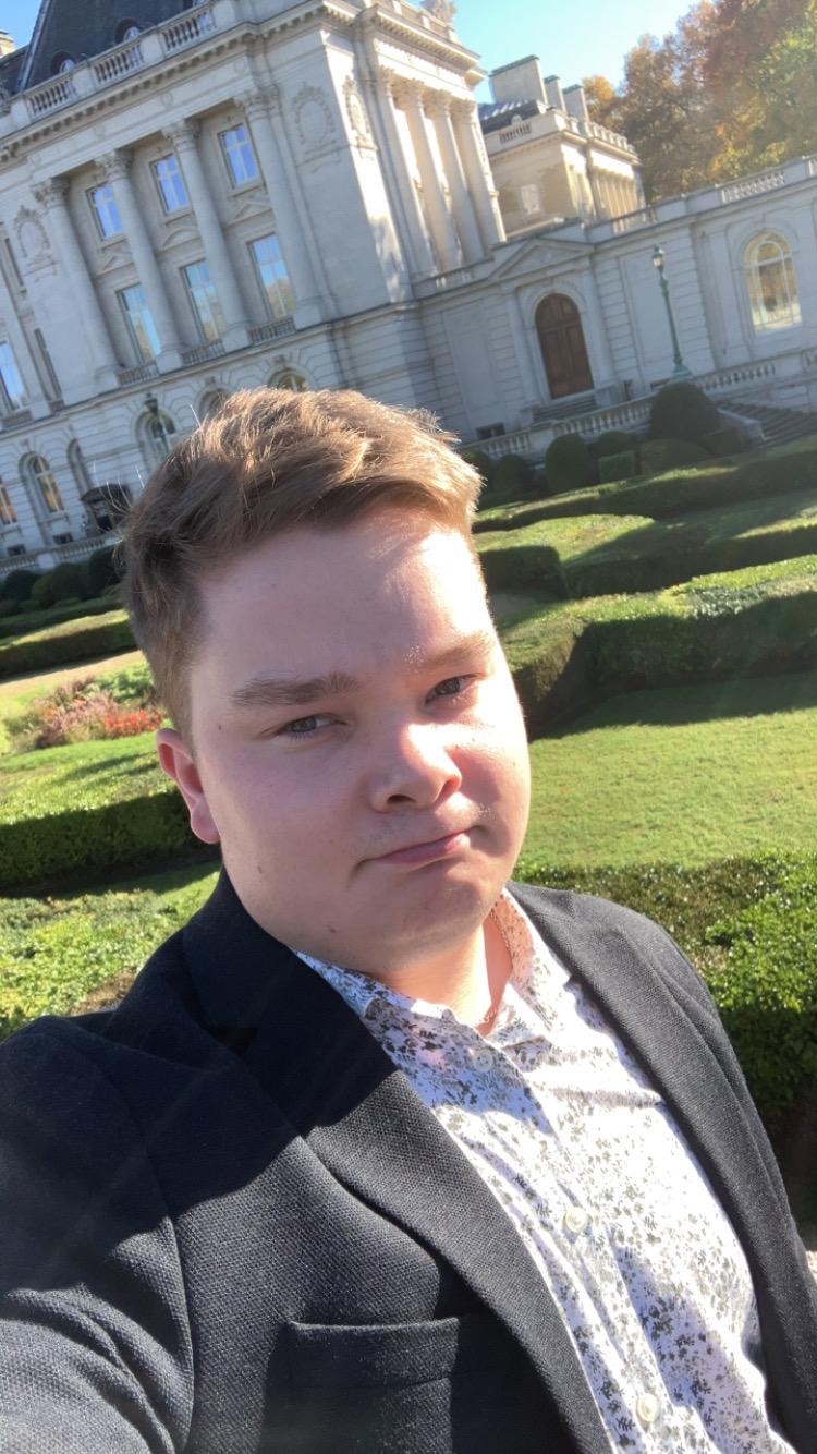 Kaakkois-Suomen Maaseutunuorten puheenjohtaja Henri Hirvikallio.